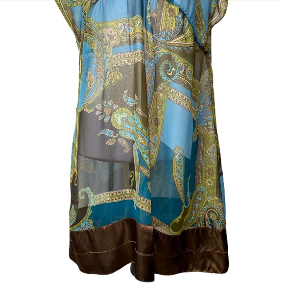 Breakin Loose 10 Sheer Short Sleeve Top - Picture 7 of 8